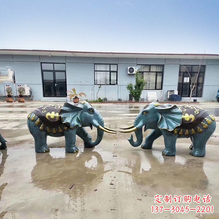威海优雅可爱的烤漆铜雕小象