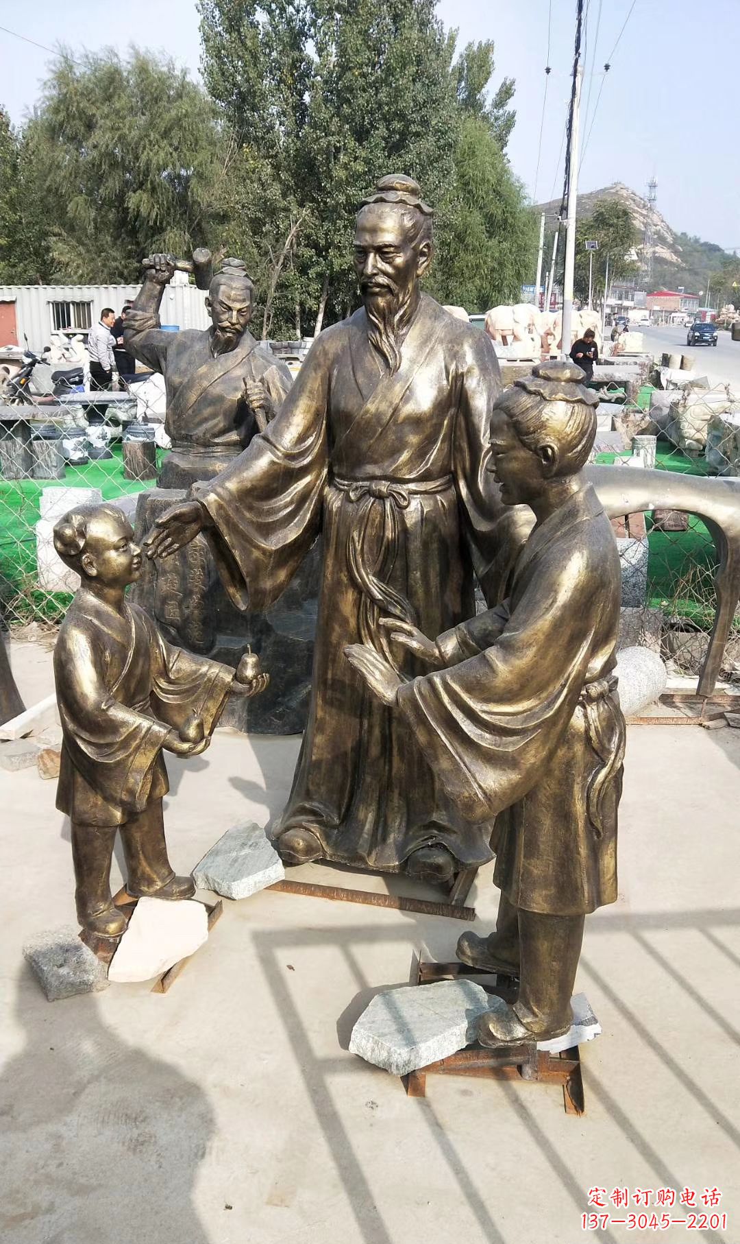 威海孔融让梨人物雕塑,传承名家之美