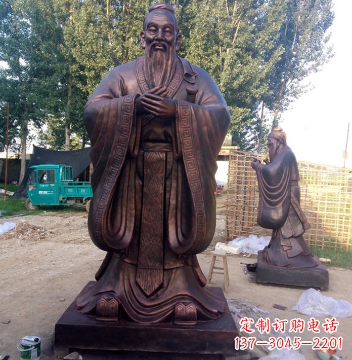 威海具有传奇色彩的孔子雕塑