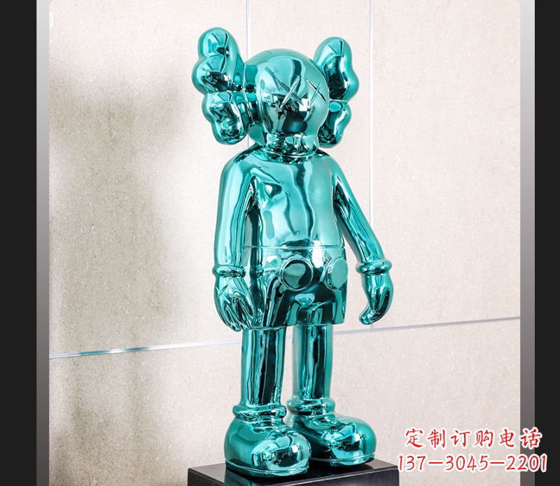 威海蓝色动漫不锈钢机器人雕塑