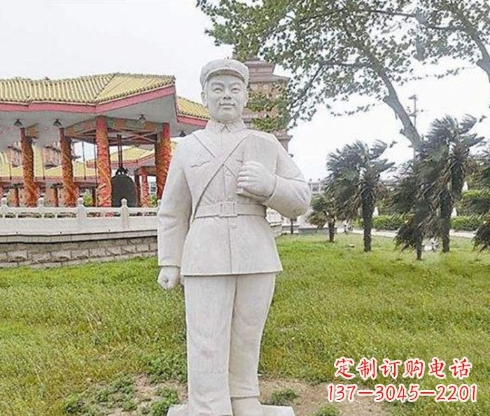 威海雷锋石雕——传承奉献精神