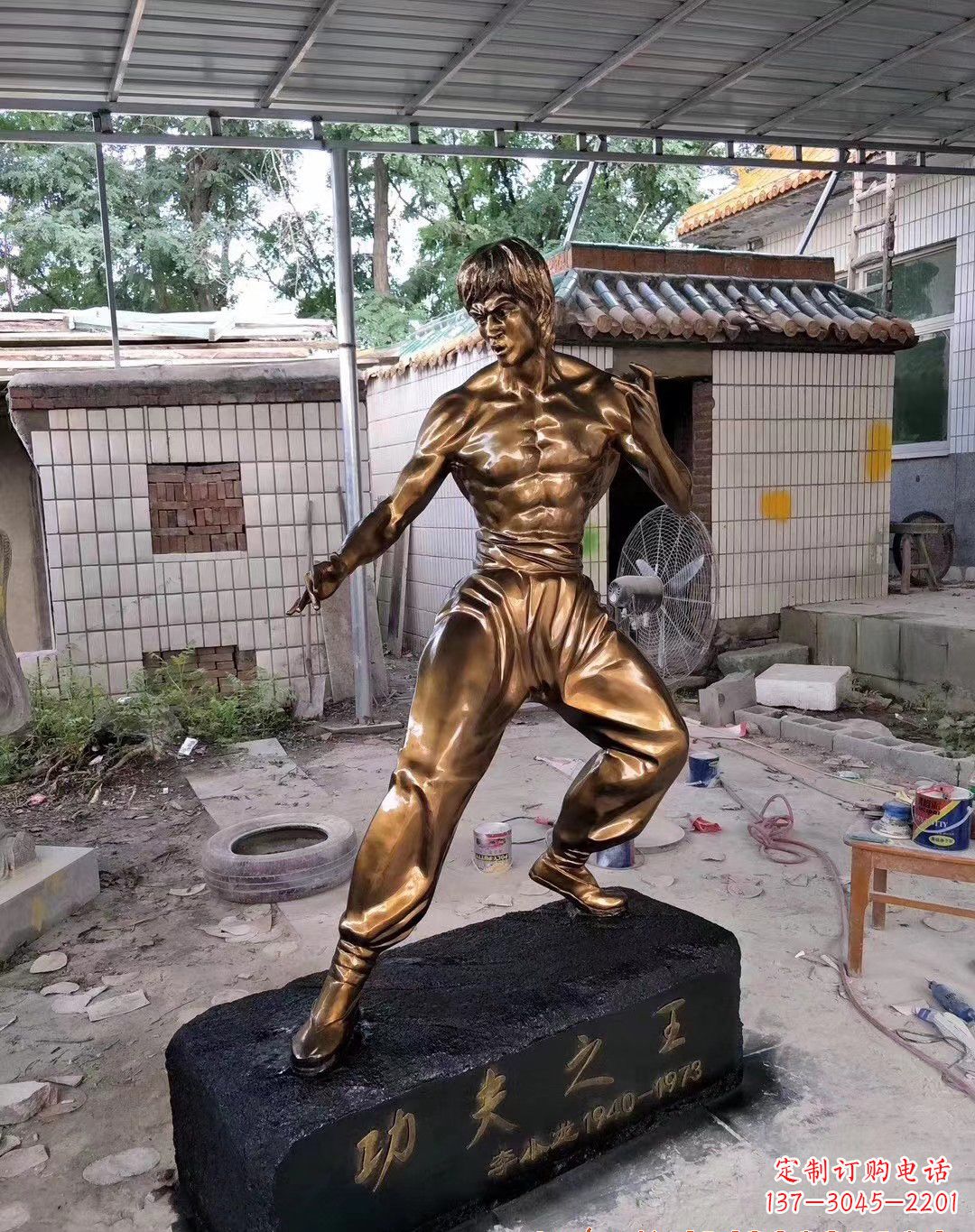 威海传承经典,荣耀李小龙——中领雕塑李小龙人物铜雕