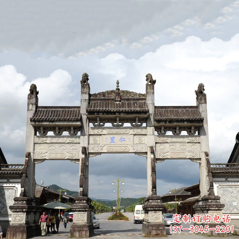 威海精致古典风格的牌楼雕塑