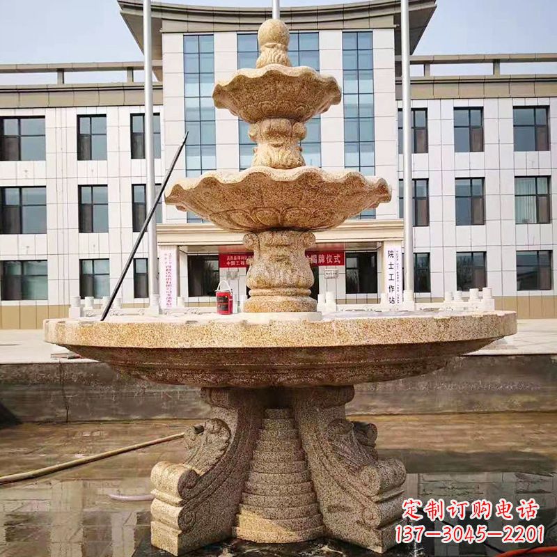 威海中领雕塑的精美莲花石雕