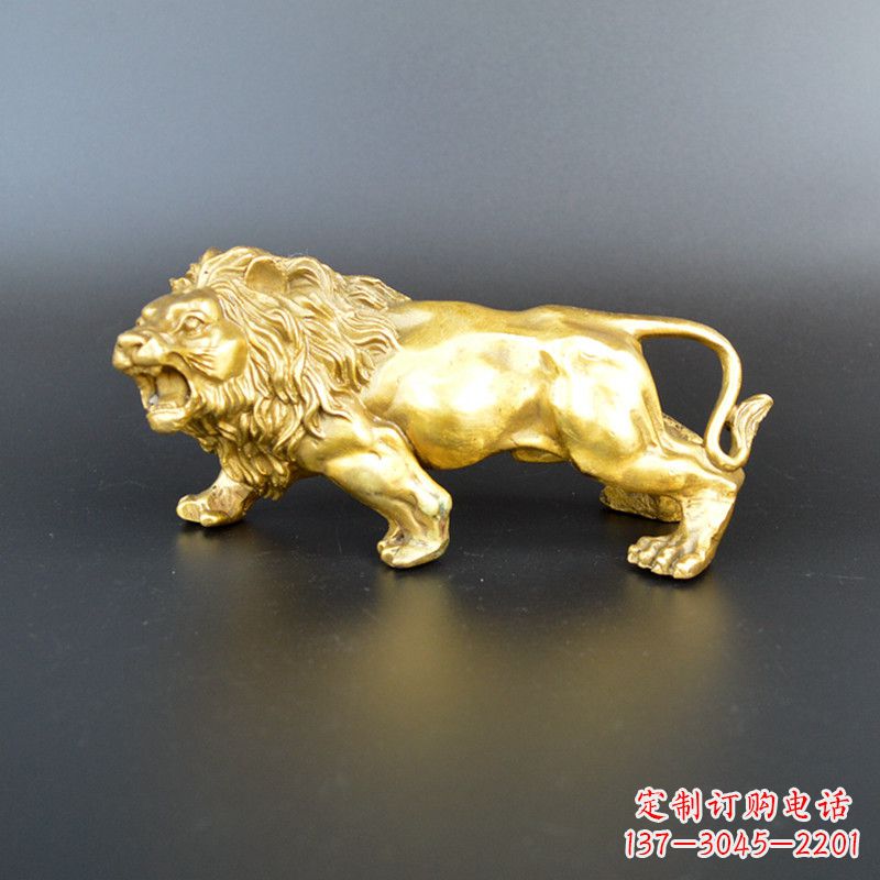 威海鎏金西洋狮子雕塑