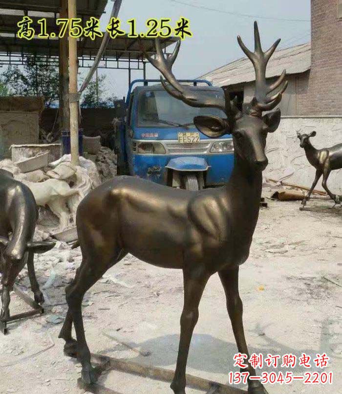 威海艺术精美,高品质鹿铜雕塑