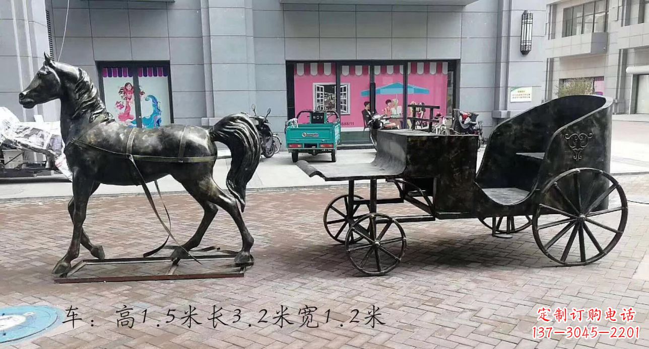 威海古典马车雕塑,精致传承礼仪之魂