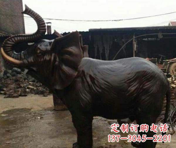 威海门口大象铜雕