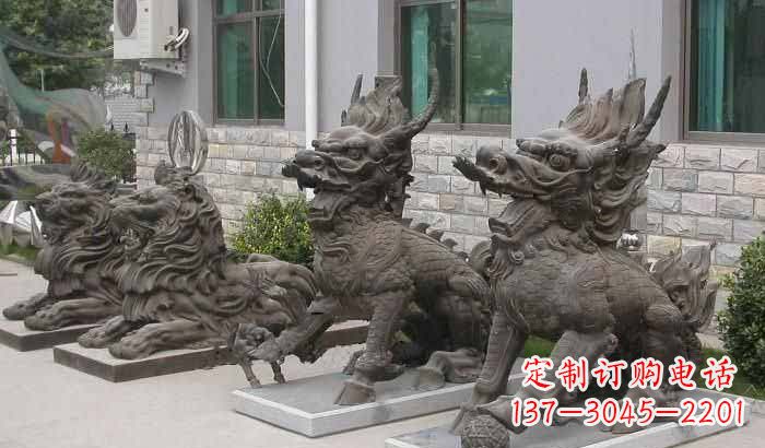 威海招财进宝,麒麟雕塑立足宅门口