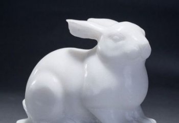 威海精致汉白玉兔子雕塑