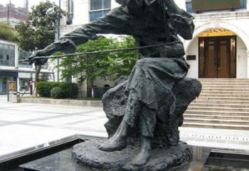 威海荣耀音乐家，华彦钧拉二胡雕塑-音乐学院园…