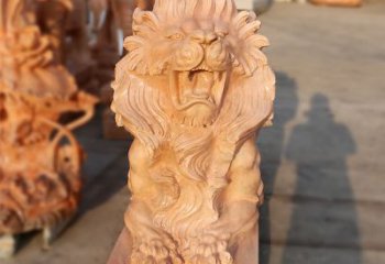 威海象征力量的汇丰狮子红石雕