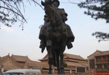 威海雕刻精美的蒙古人骑马铜雕