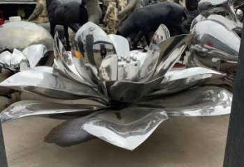 威海镜面不锈钢荷花雕塑，精致优雅演绎着无限美丽