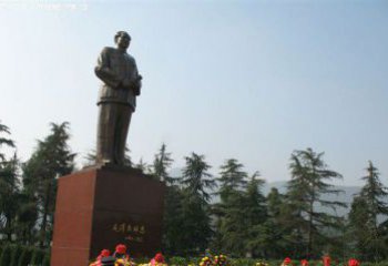 威海定制雕塑之毛主席铜雕