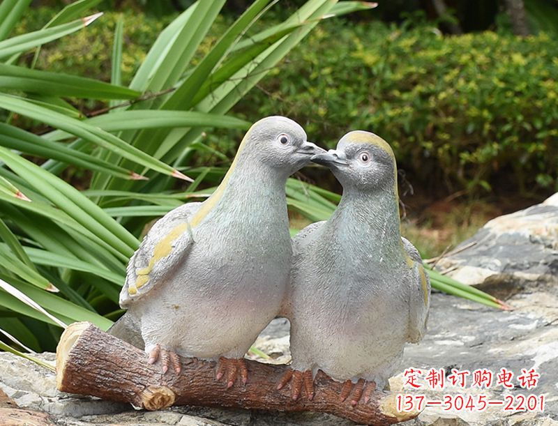 威海南京抗战胜利纪念馆和平鸽雕塑,历久弥新