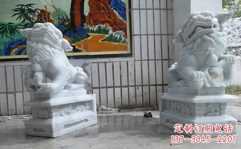 威海外观优雅的狮子石雕