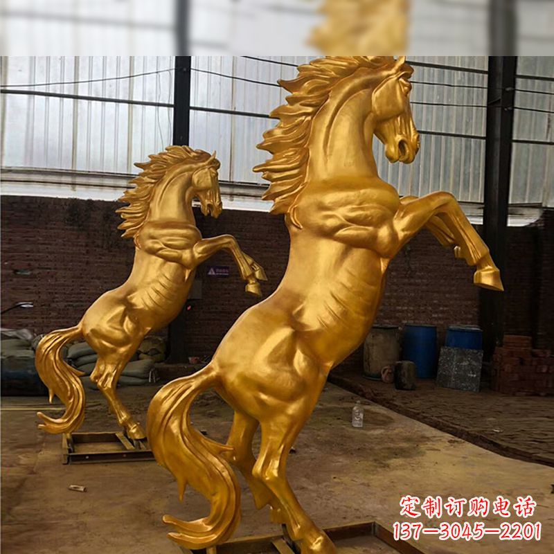 威海精美马雕塑,精锐漆金马儿