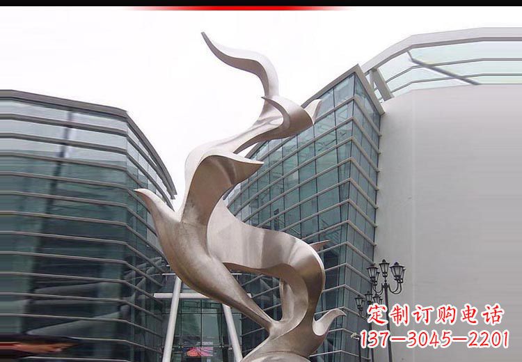 威海不锈钢雄鹰雕塑，永久定制精美景观