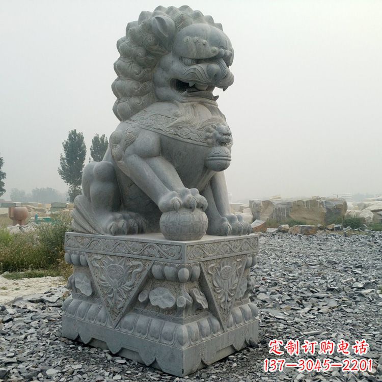 威海青石北京狮子雕塑,雕刻传承千古之魅力
