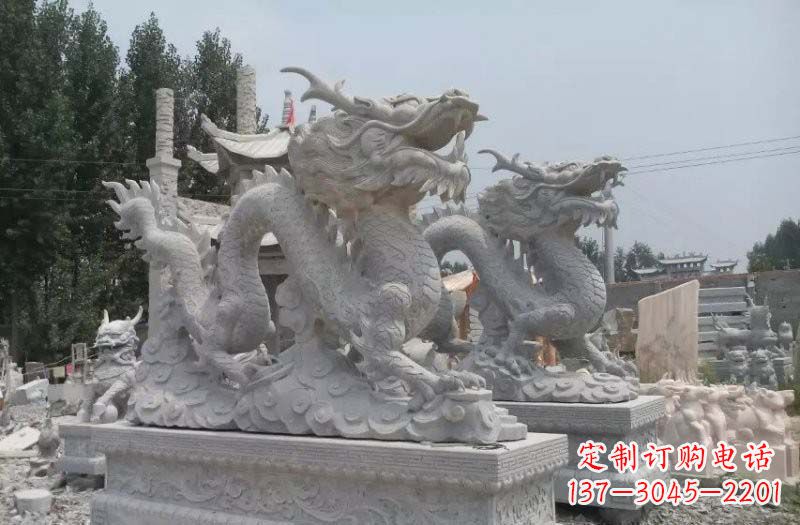 威海青石仿古龙石雕:传统工艺精美雕塑