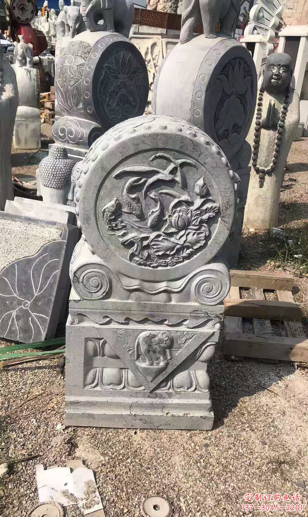 威海别具一格的门墩青石仿古雕塑
