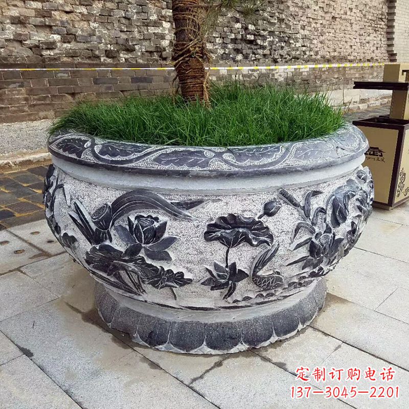威海青石仿古风格的花盆雕塑
