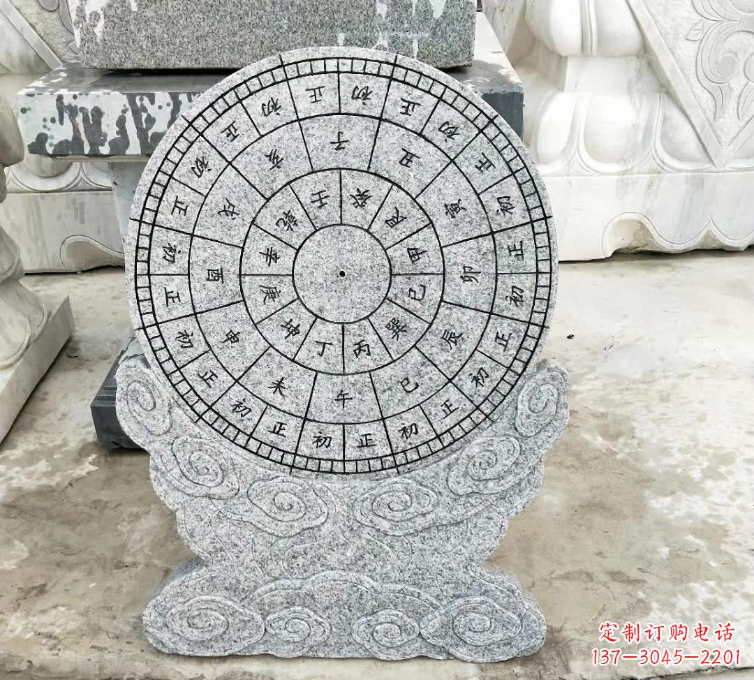 威海青石古典日晷雕塑是一种典型的中国雕塑风格…