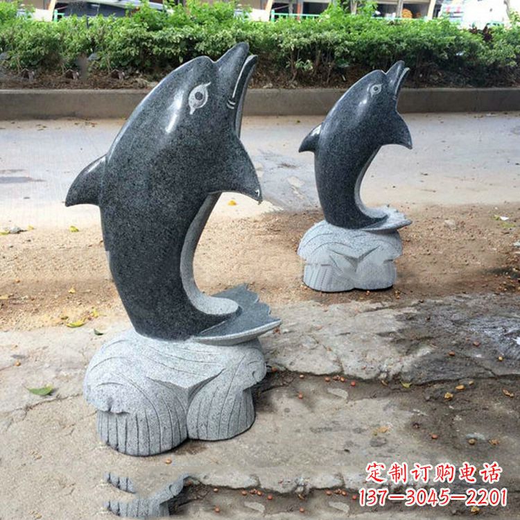 威海青石海豚雕塑--精致好看与象征意义一起令人惊叹