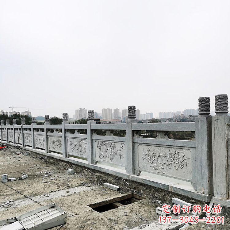 威海青石户外石雕栏板引人入胜的艺术之美