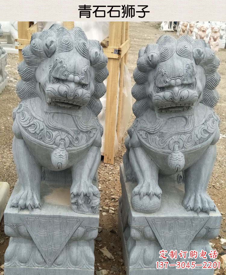 威海青石雕刻的传统工艺美狮