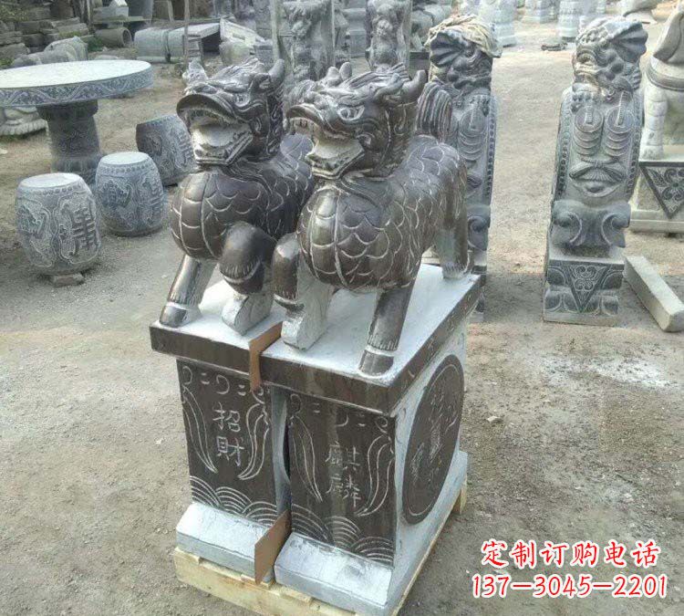 威海精美的青石门口麒麟雕塑