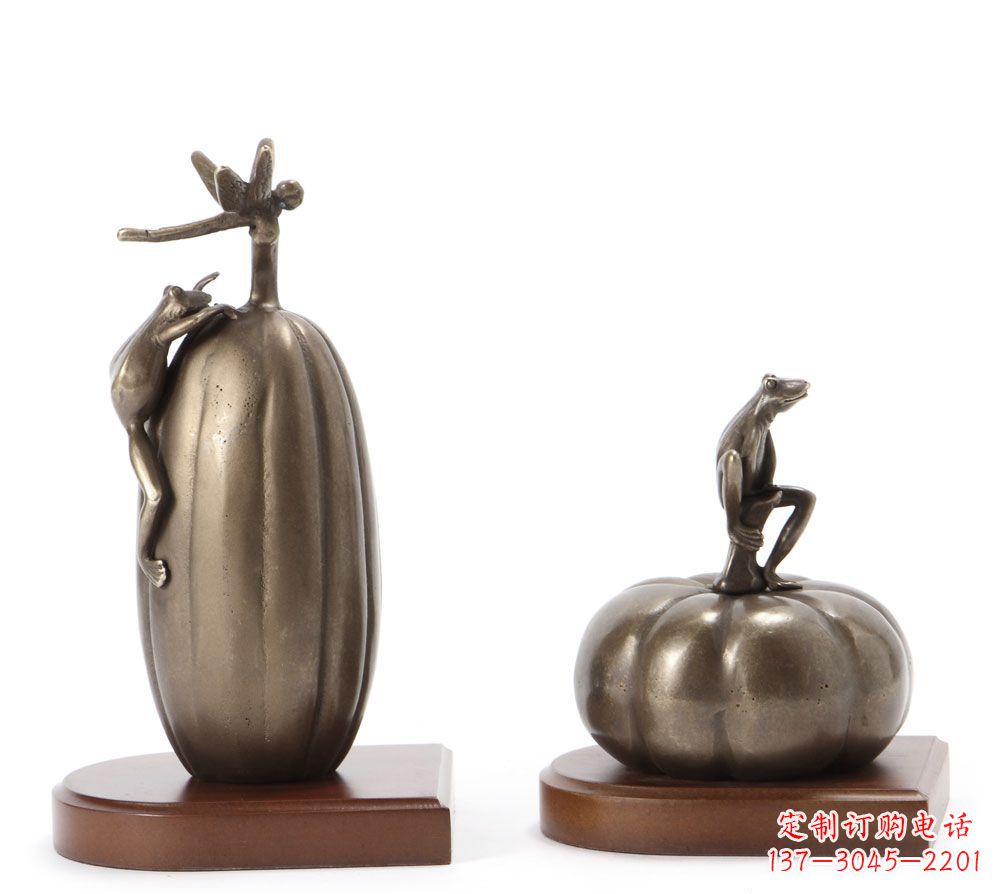 威海艺术青蛙铜雕:真实逼真可爱