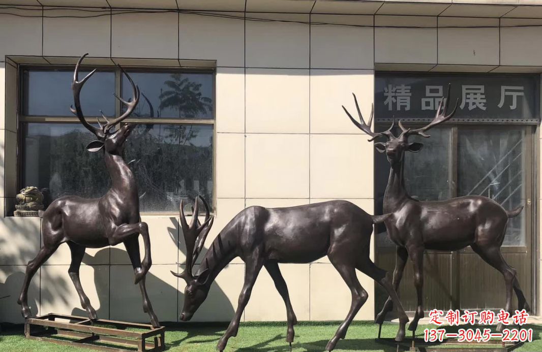 威海群鹿铜雕塑,艺术精雕细琢