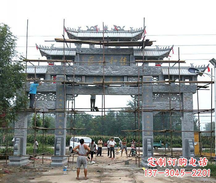 威海三门牌坊石雕-传统工艺制作出行业领先的雕塑
