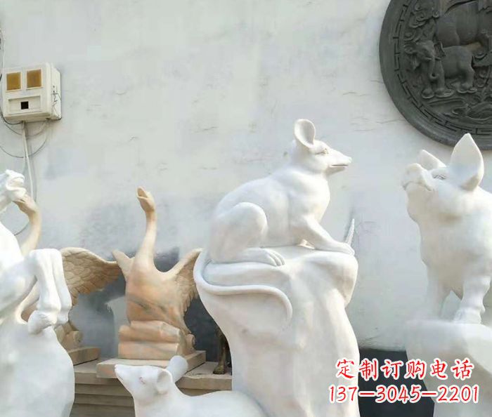 威海独具个性的汉白玉老鼠石雕