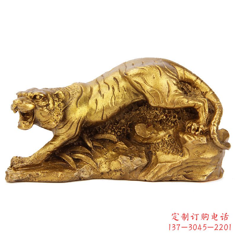 威海中领雕塑生肖铜虎鎏金摆件,是一款以生肖虎…