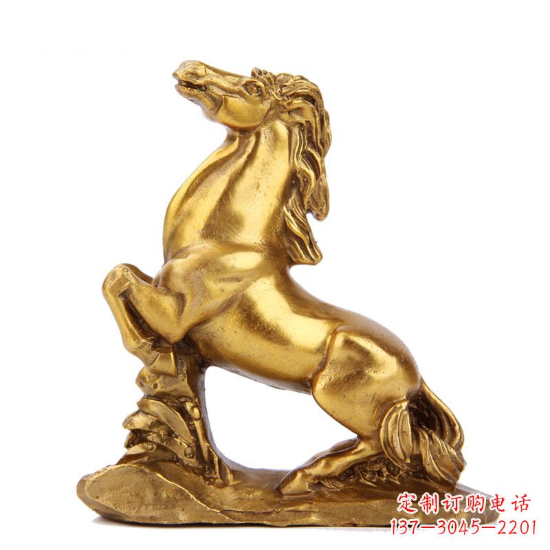威海精致铸铜马雕塑,古典微雕叠置美感