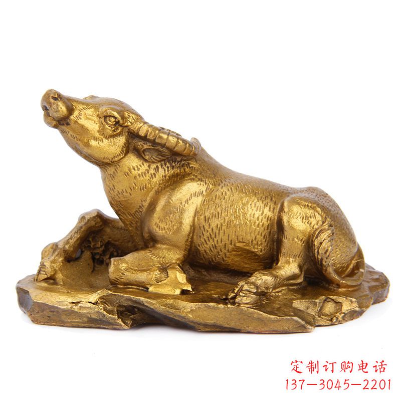 威海优雅高贵的铸铜牛雕塑