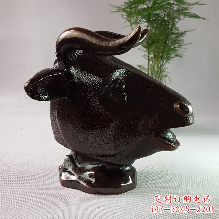威海铸铜牛的雕塑,尽显您的牛年风采