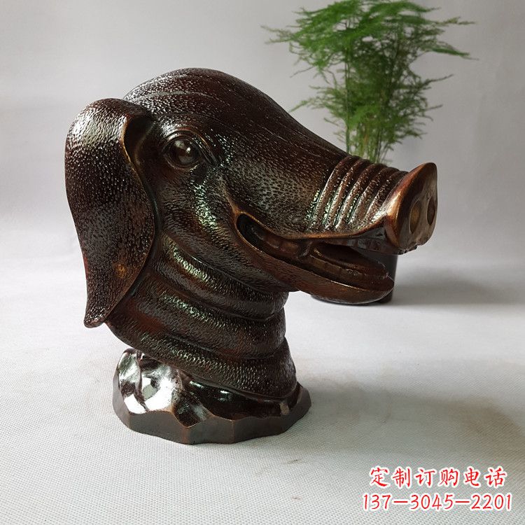 威海精美完美的生肖猪铜兽首