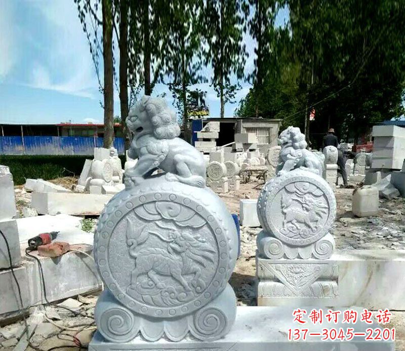 威海狮子抱鼓石招财门墩石雕,铸就心愿