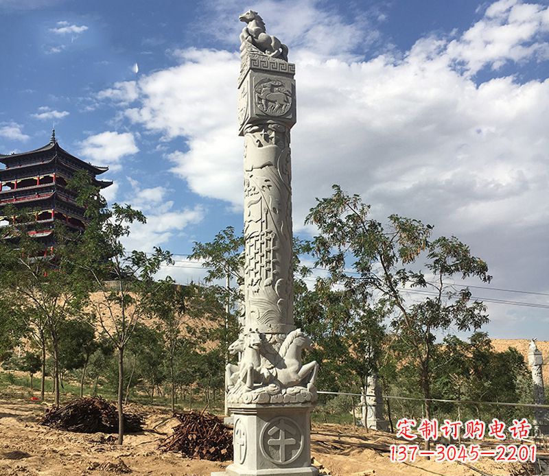 威海十二生肖午马柱石雕,深刻铭刻你的特殊瞬间