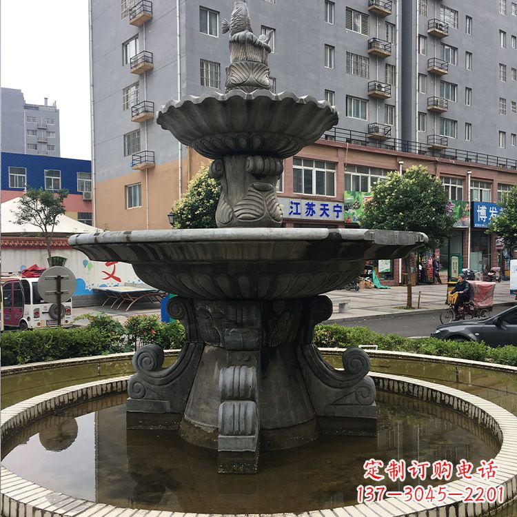 威海石材石雕喷泉:高品质的室外装饰艺术品
