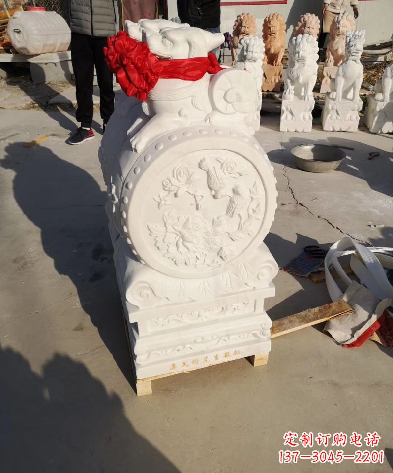 威海中领雕塑出品:石雕招财大象雕塑
