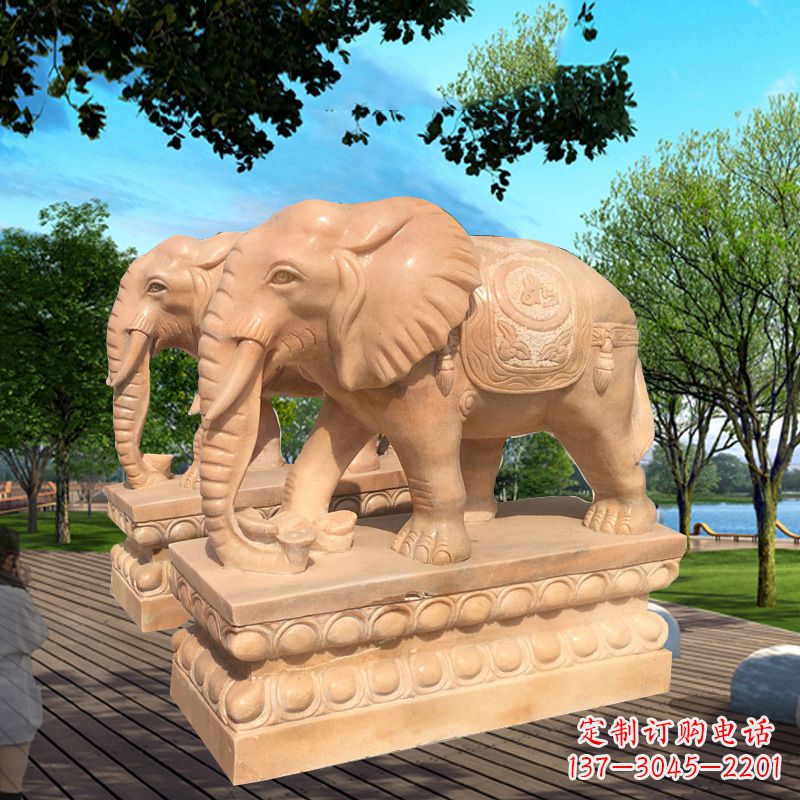 威海多色大象塑像,艺术雕刻体现彩色生活