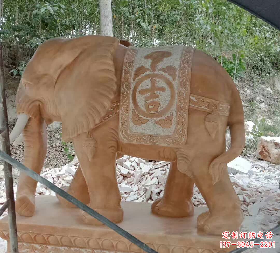 威海石雕吉祥大象雕塑