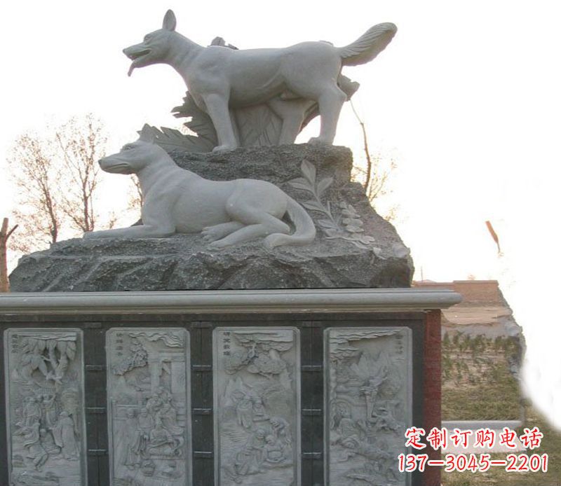 威海体现艺术灵感的两只狗公园动物雕塑