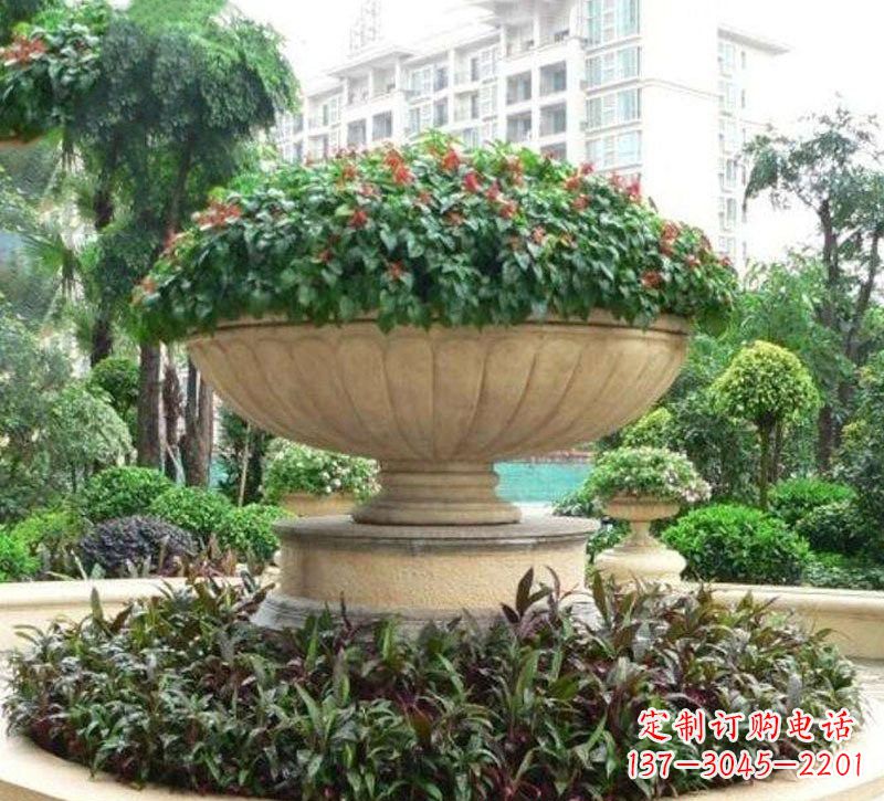 威海石雕小区花盆
