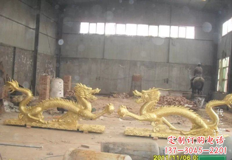 威海双龙戏珠铜雕